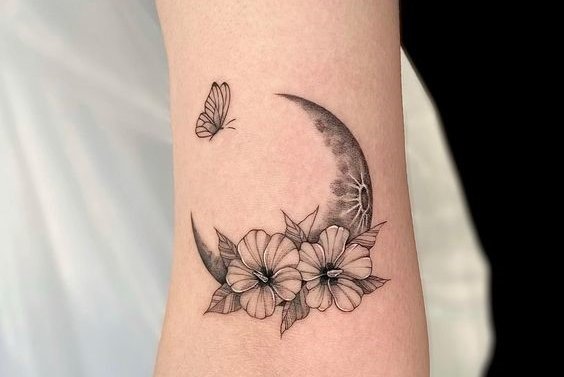 tatuaje luna