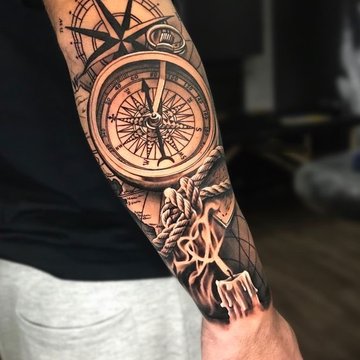 tatuaje brujula