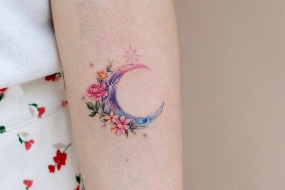 tatuaje luna