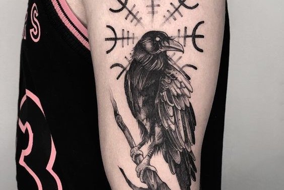 cuervos tatuajes