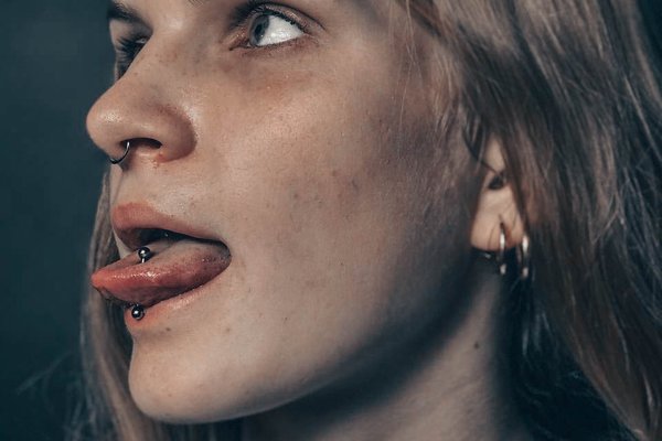 Piercing en la lengua