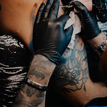 Cómo elegir un estudio de tatuajes