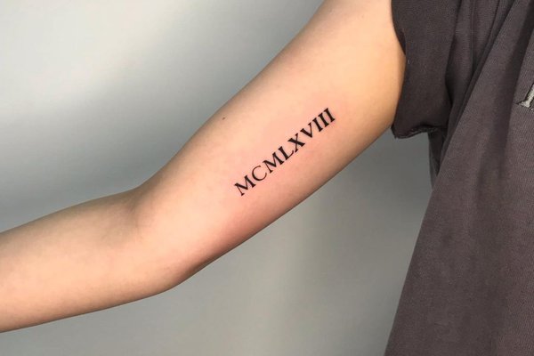 Tatuaje con números