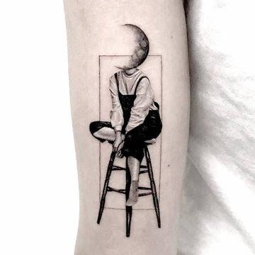 tatuaje luna
