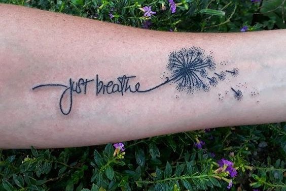 tatuaje de Diente de León