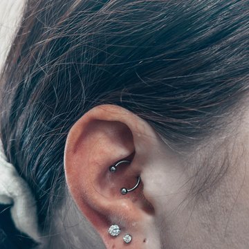 piercing daith