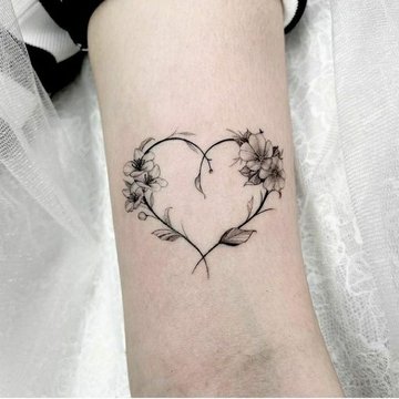 corazones tatuajes